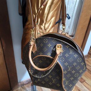 Louis Vuittion Large Tivoli GM